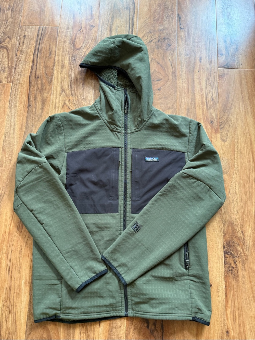 Patagonia R2 Techface Hoody Large - Men’s Fleece - Picture 2 of 7